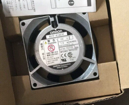 Omron R87F-A1A83H 100V 7/6W 2wires Cooling Fan Omron R87F-A1A83H 100V 7/6W 2wires Cooling Fan